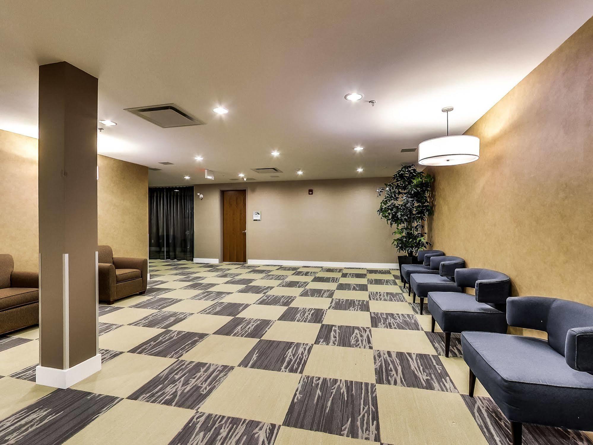 Radisson Hotel Edmonton Airport Leduc Εξωτερικό φωτογραφία